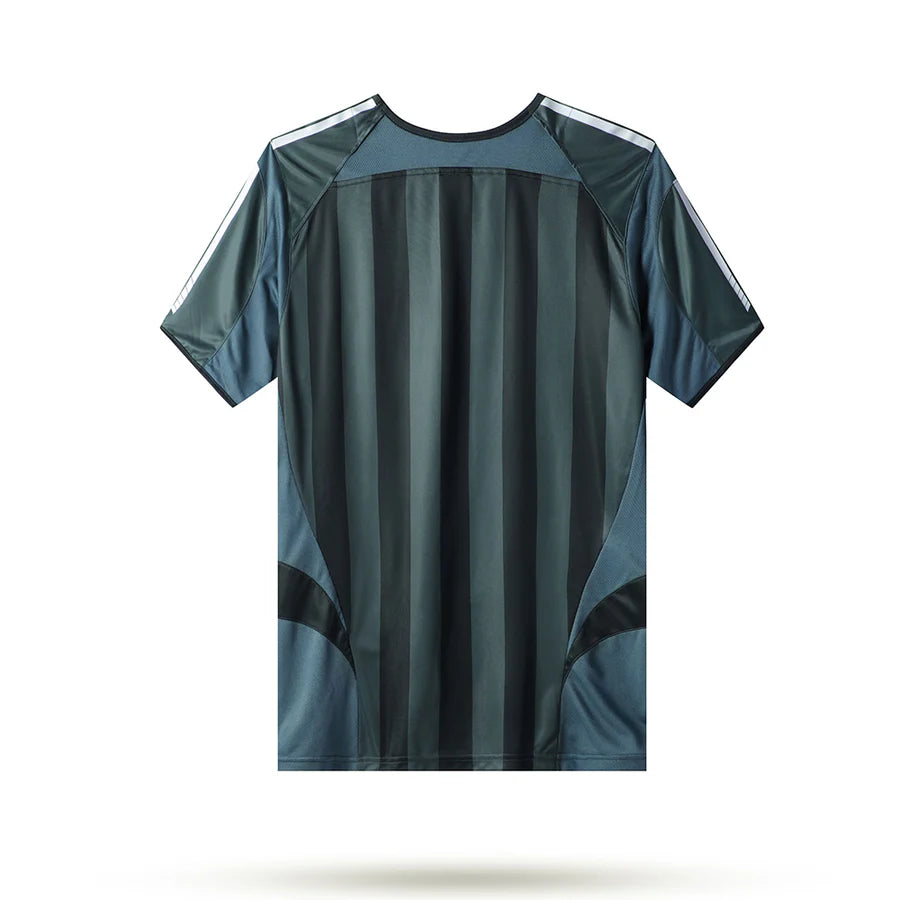 Newcastle Away Football Shirt 2004/06