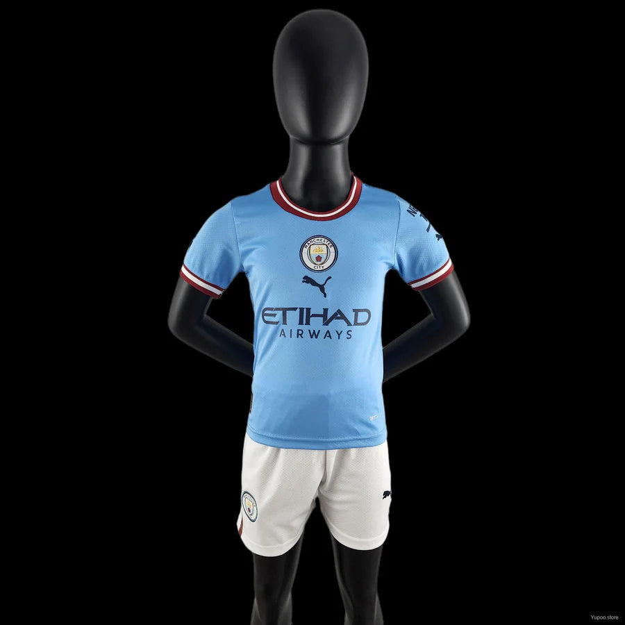 Kit Manchester City domicile 2022/23