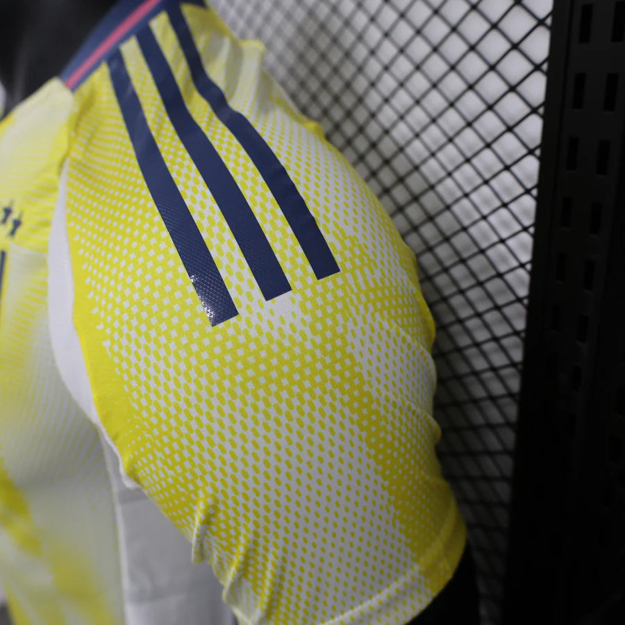 Juventus Away Player Version 2024/25 Football Shirt