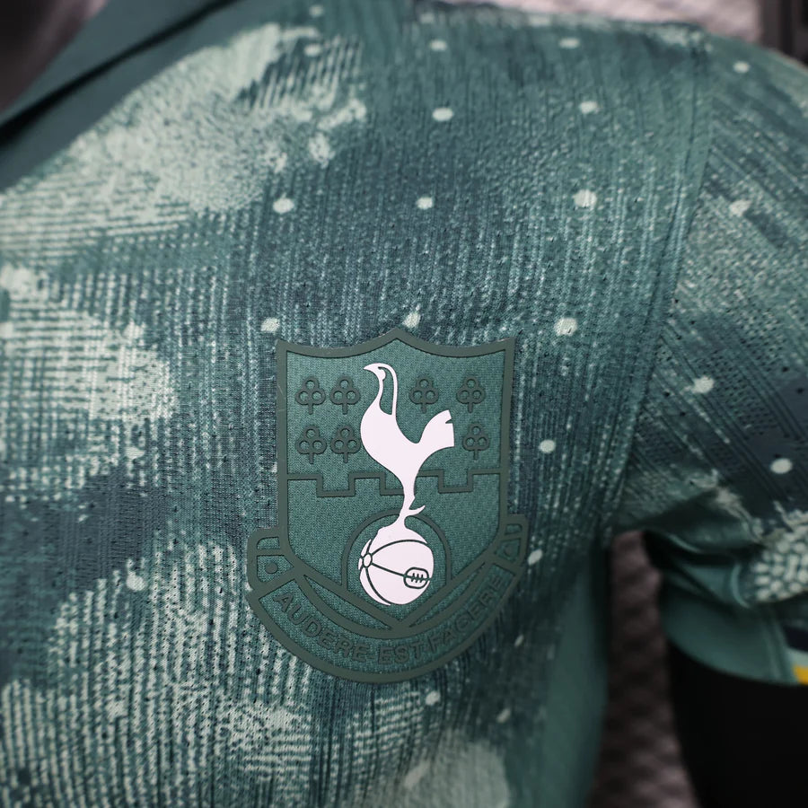 Tottenham third player football jersey Version 2024/25