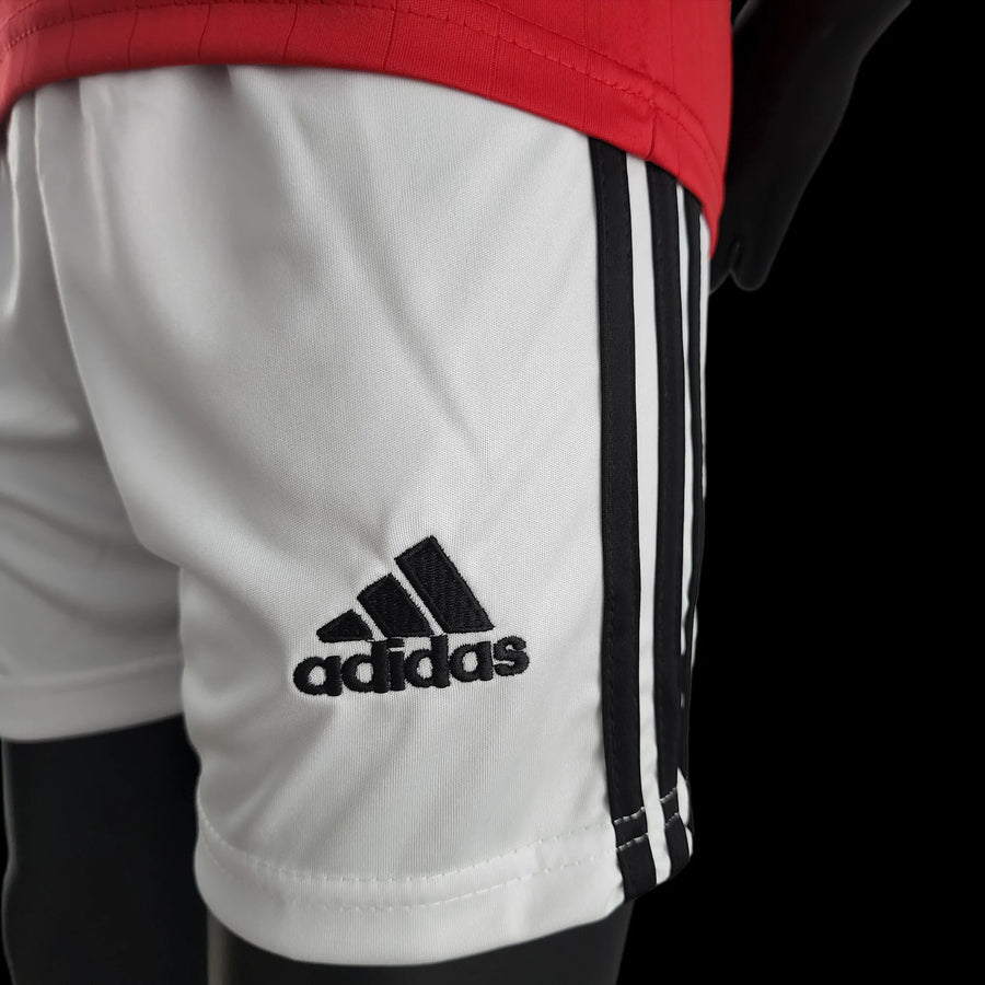 Manchester United Home Kit 2022/23 Kids