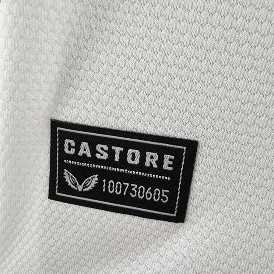Newcastle third jersey 2022/23