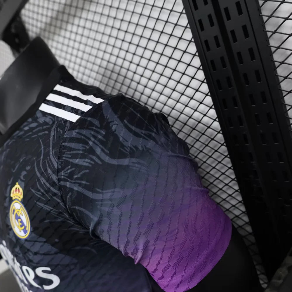 REAL MADRID MAILLOT CONCEPT Noir Violet 24/25