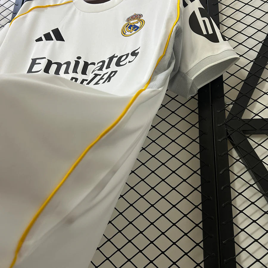Maillot football Real Madrid domicile 2025/26