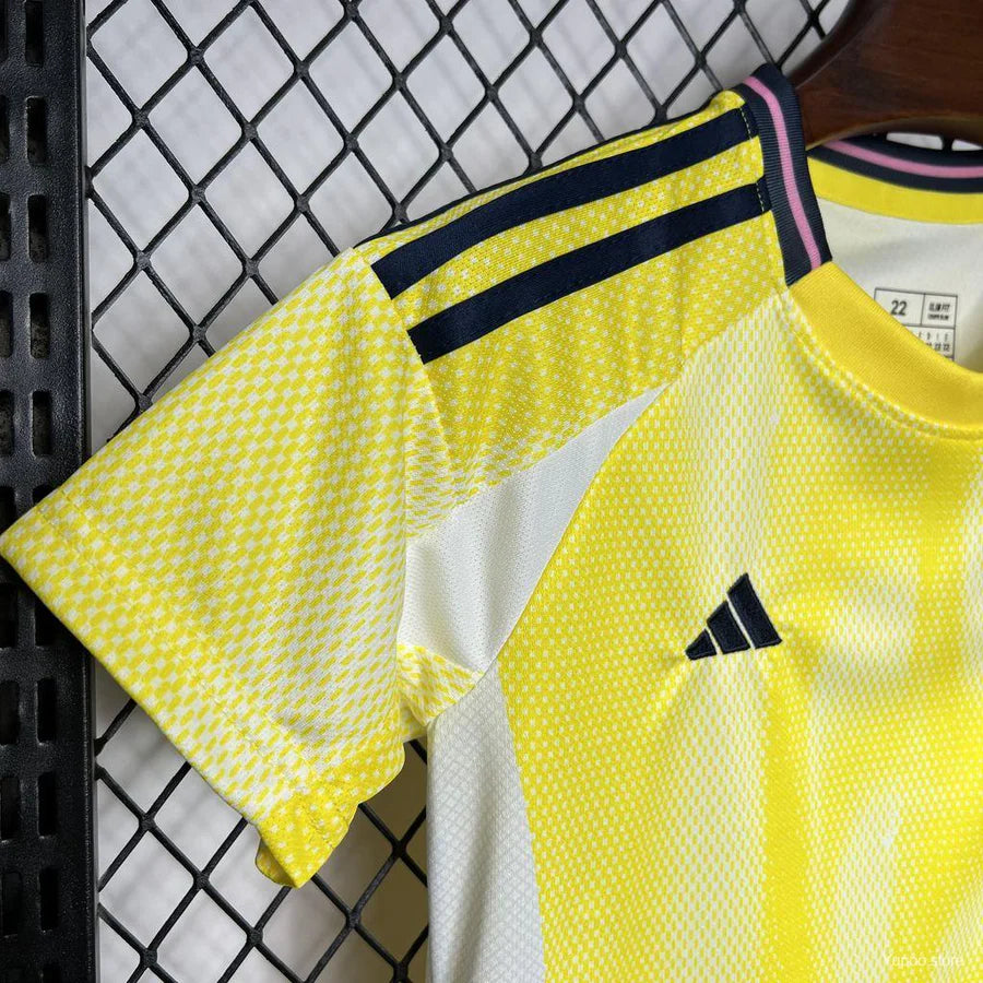 Juventus Away Football Kit 2024/25