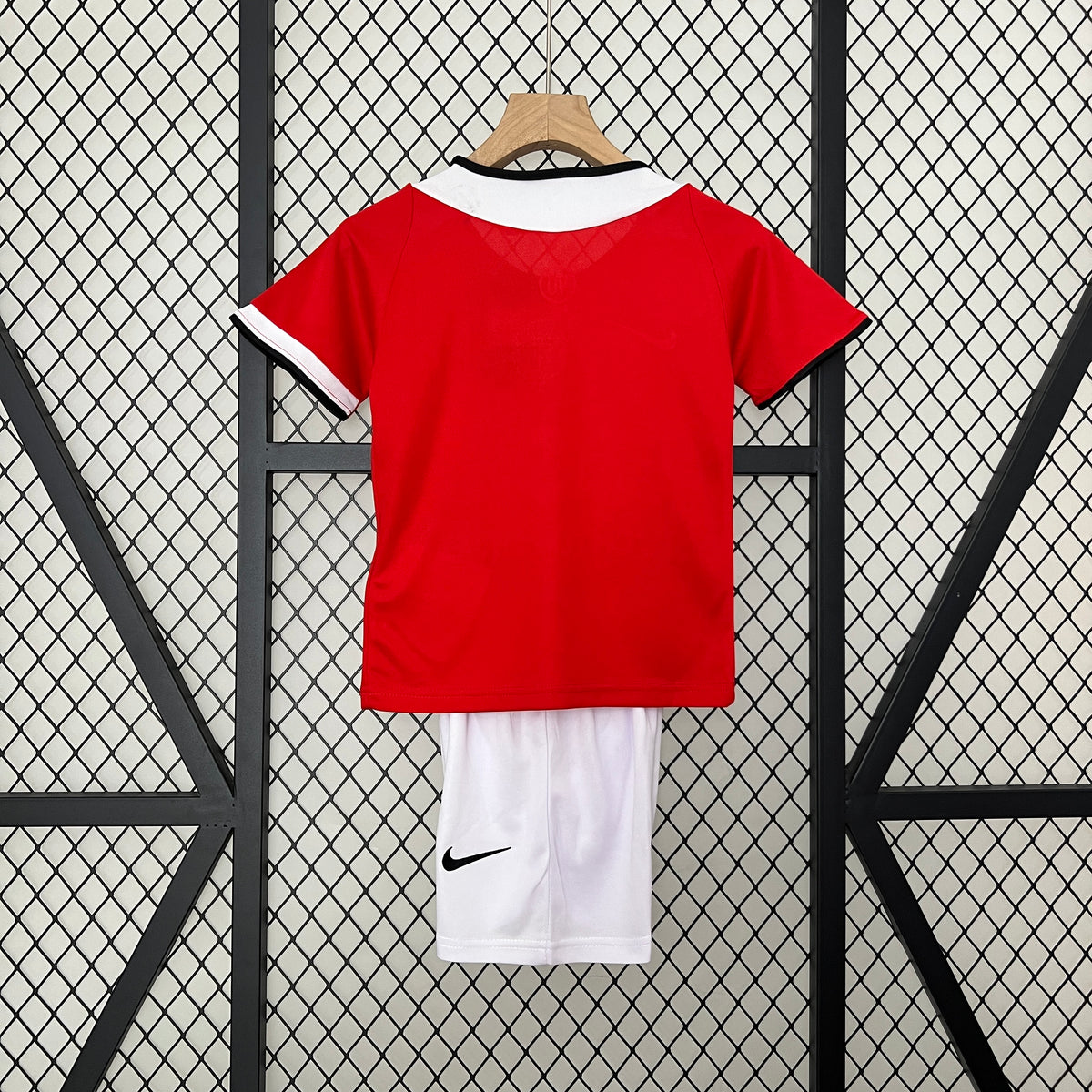 Kit Ensemble Football Manchester Domicile Enfant Retro 2005/06