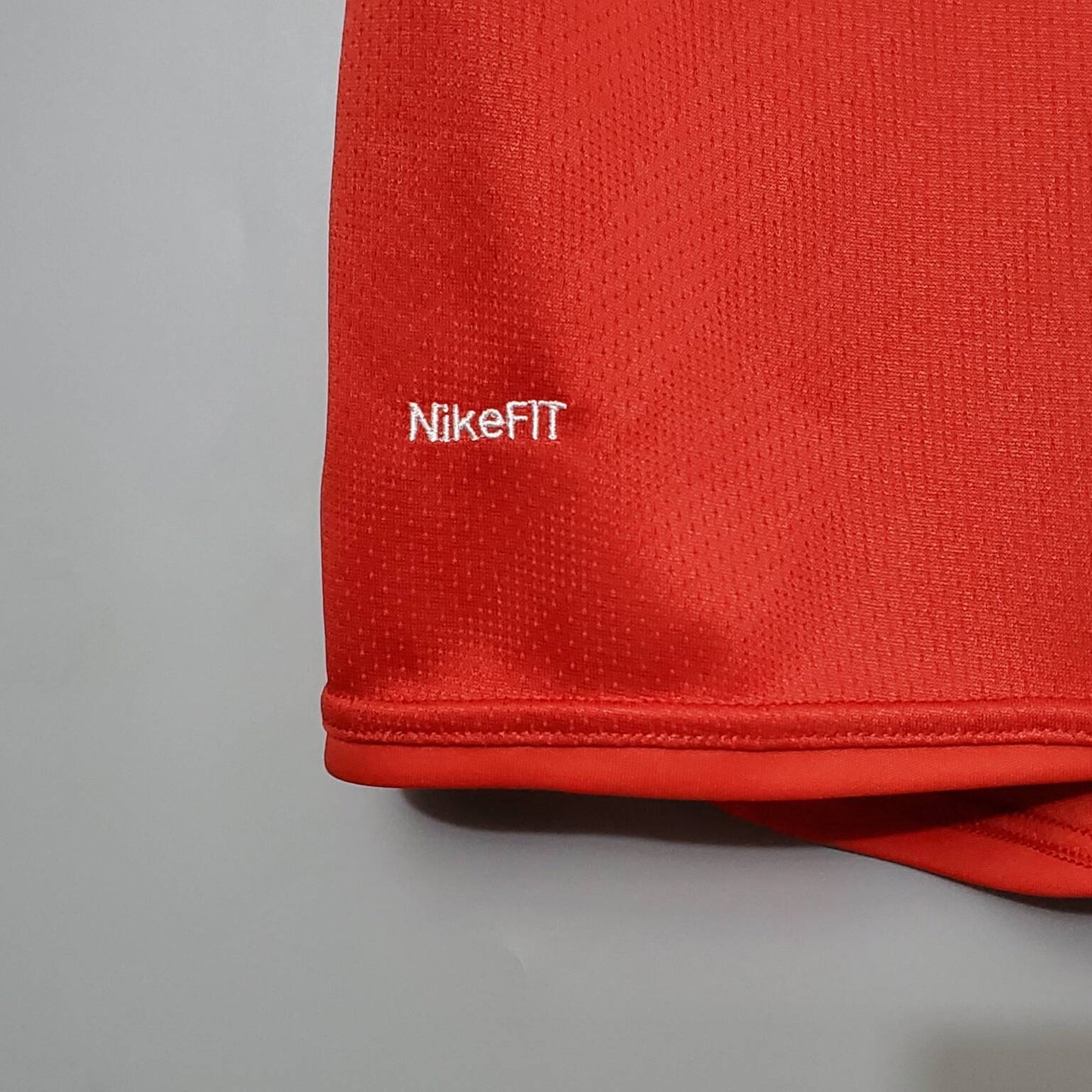 Manchester United Retro Shirt 07/08