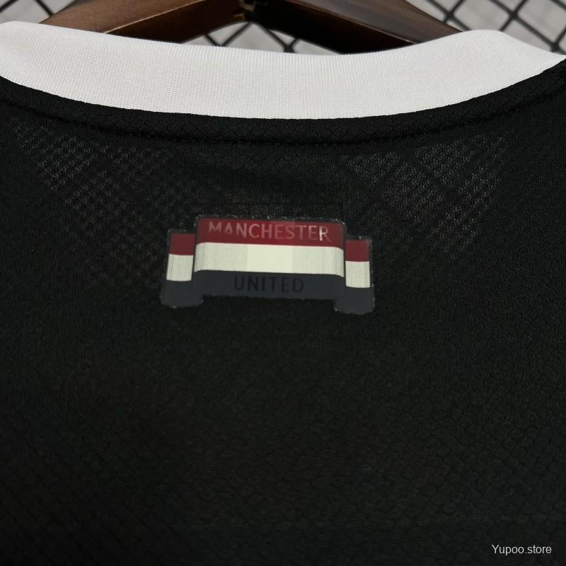 Manchester United Goalkeeper Goalkeeper Football Jersey 2024/25