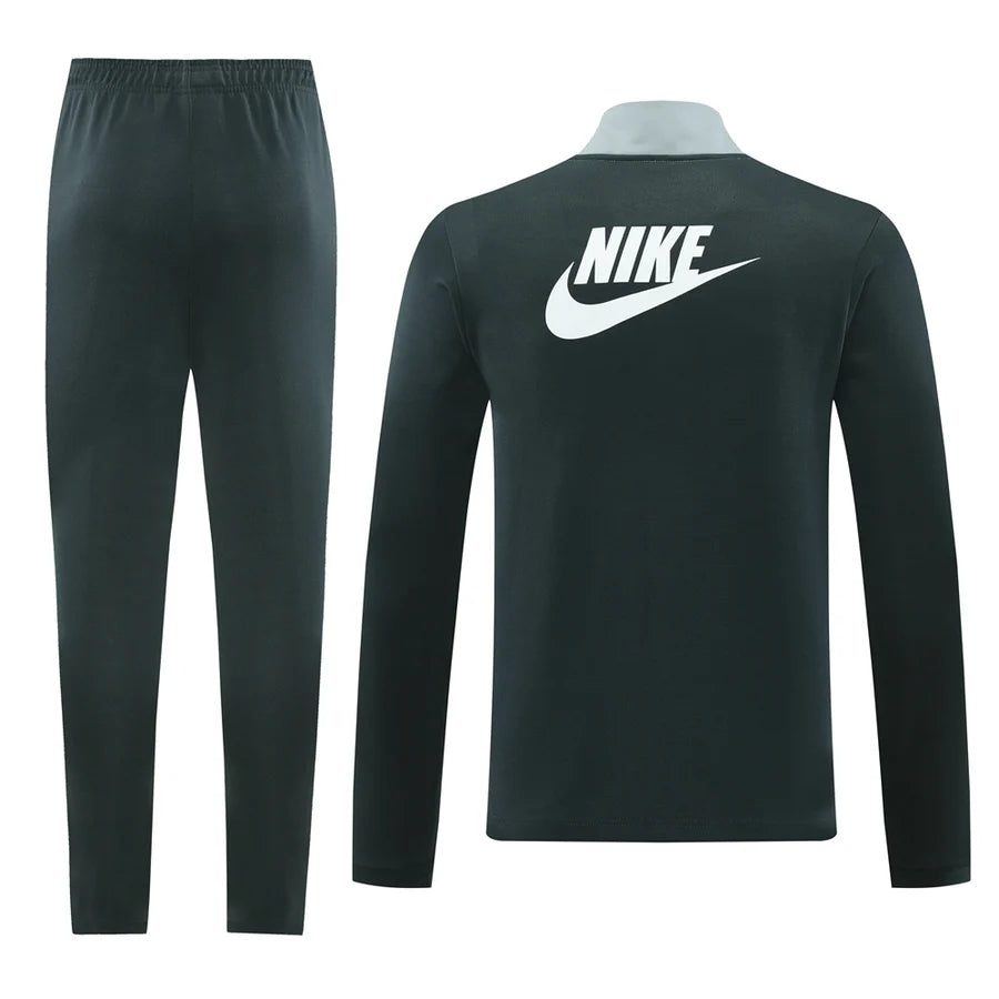 Survêtement ensemble jogging Nike
