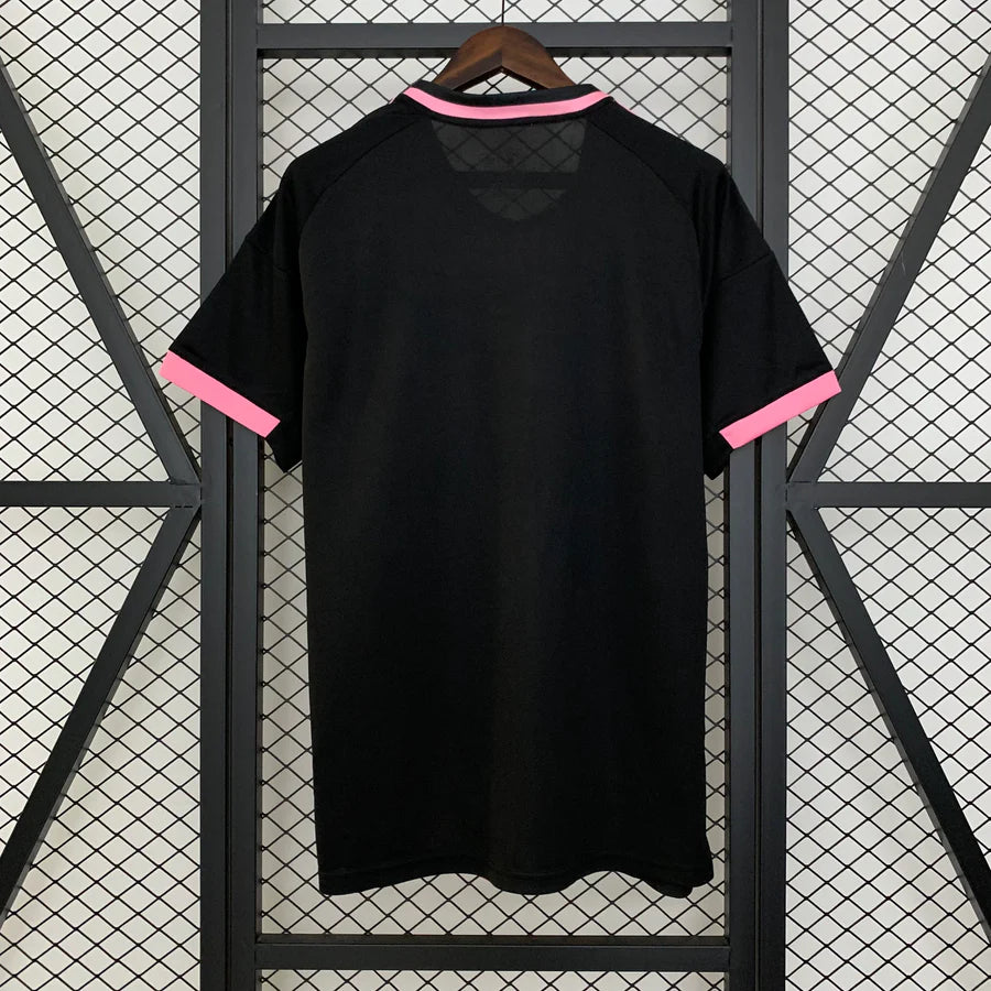 Maillot football Real Madrid Spécial Pink Snake 2025/26