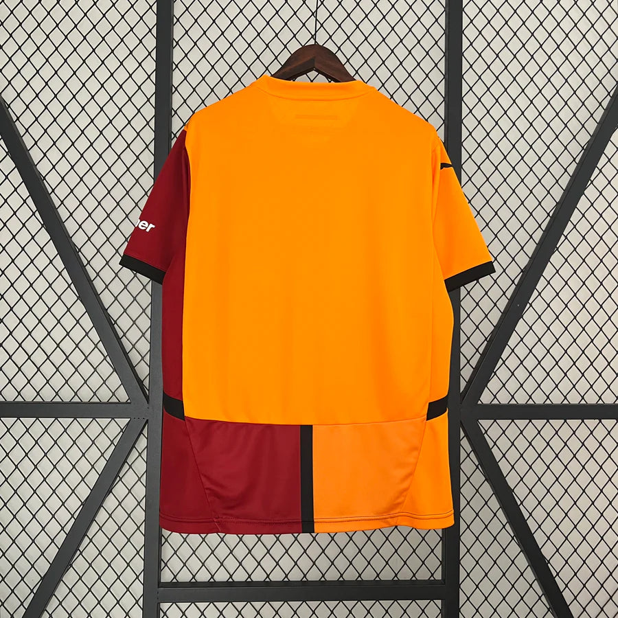 Galatasaray home football jersey 2024/25