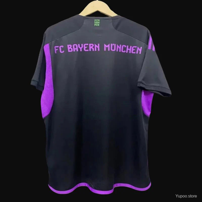 Bayern Munich Away Jersey 2023/24