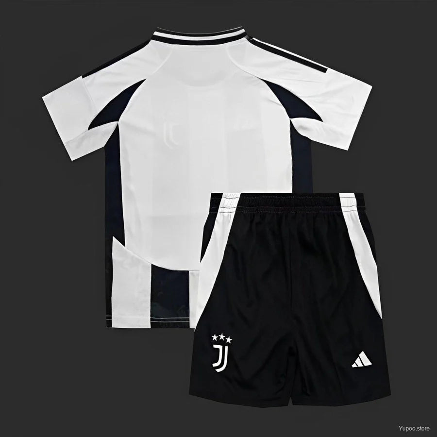Juventus Away Player Version 2024/25 Football Shirt