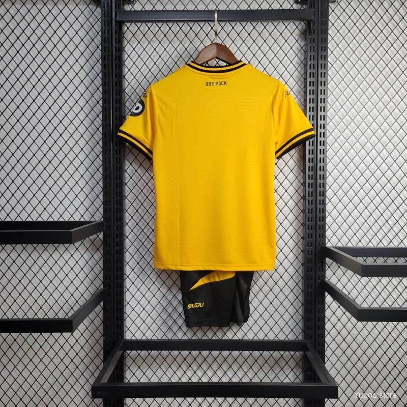 Wolverhampton home football set kit 2024/25
