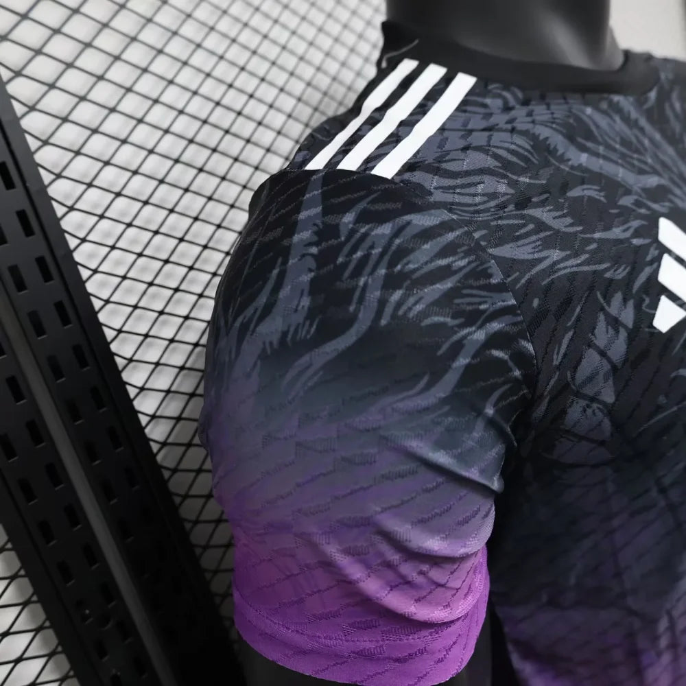 REAL MADRID MAILLOT CONCEPT Noir Violet 24/25