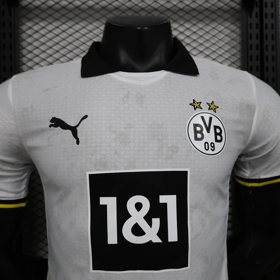 Borussia Dortmund third Player football jersey Version 2024/25