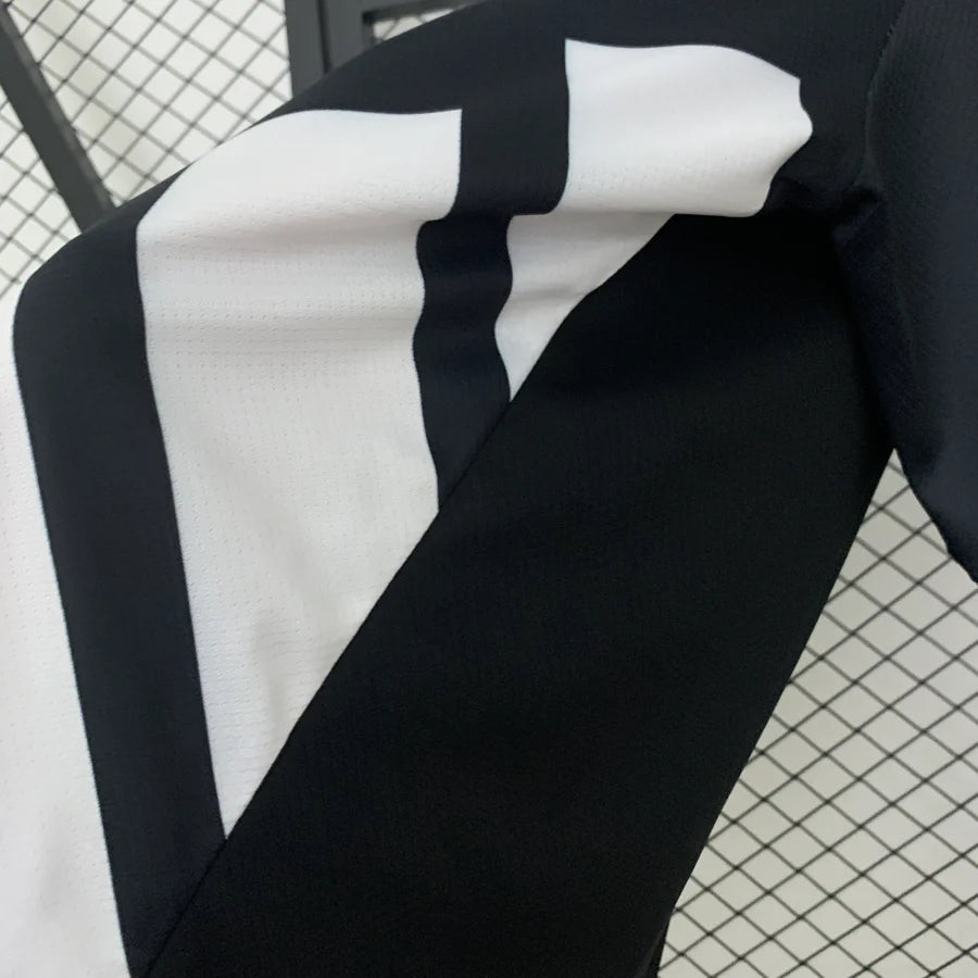 Maillot football Real Madrid Spécial Edition Rétro 2025/26