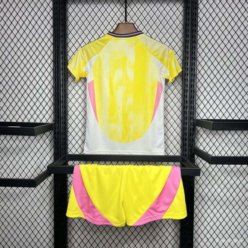 Juventus Away Football Kit 2024/25