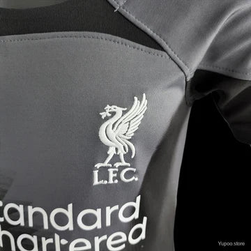 Liverpool Guardian 2022/23 Kit - Kids