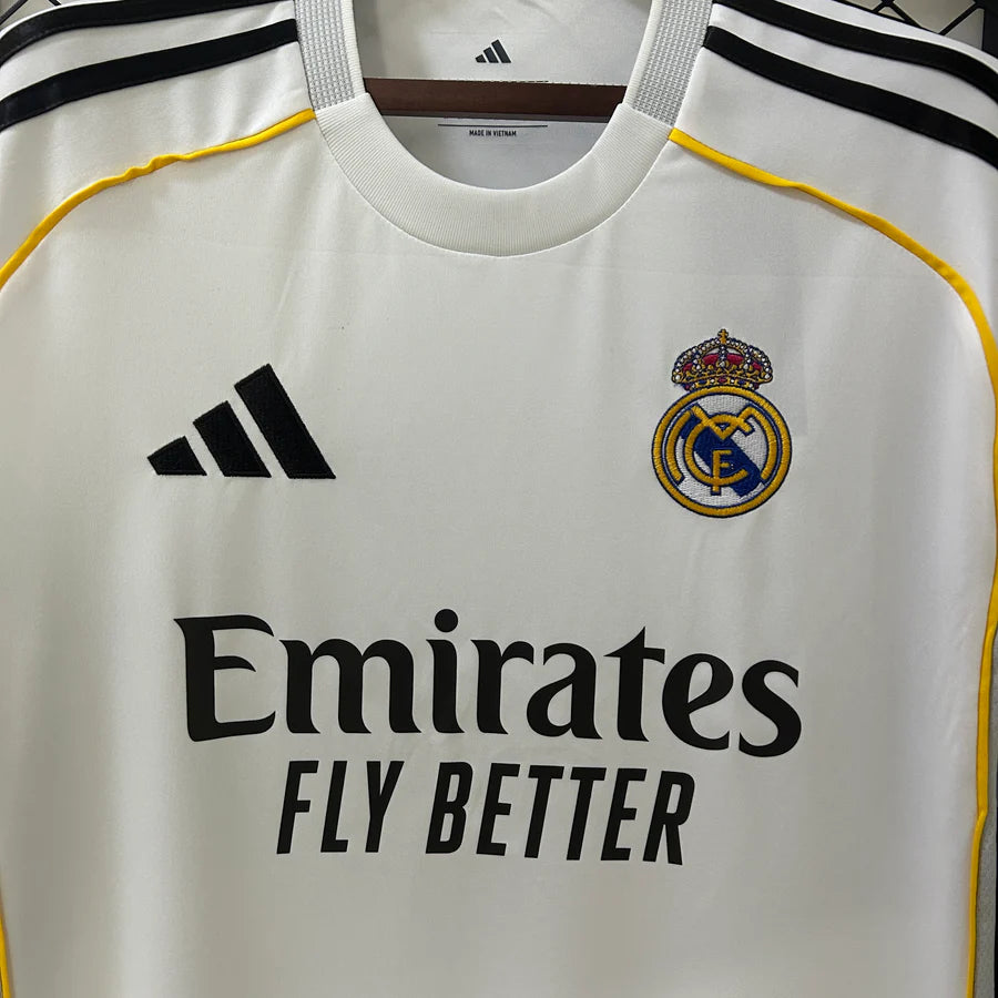 Maillot football Real Madrid domicile 2025/26