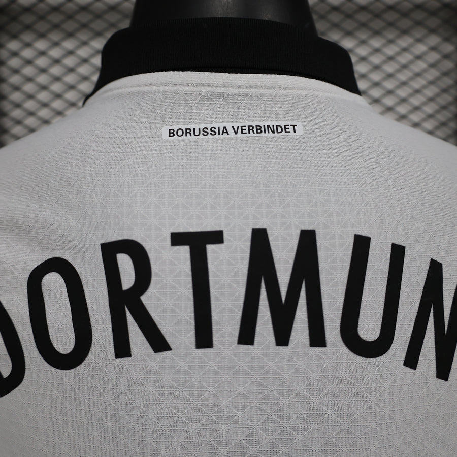 Borussia Dortmund third Player football jersey Version 2024/25