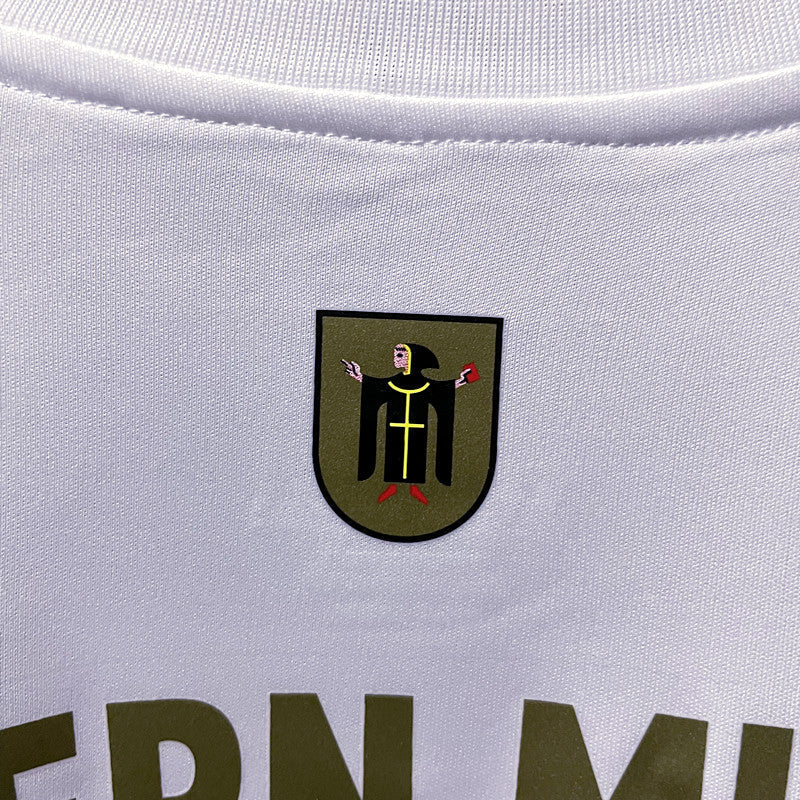 Bayern Munich Away Jersey 2022/23