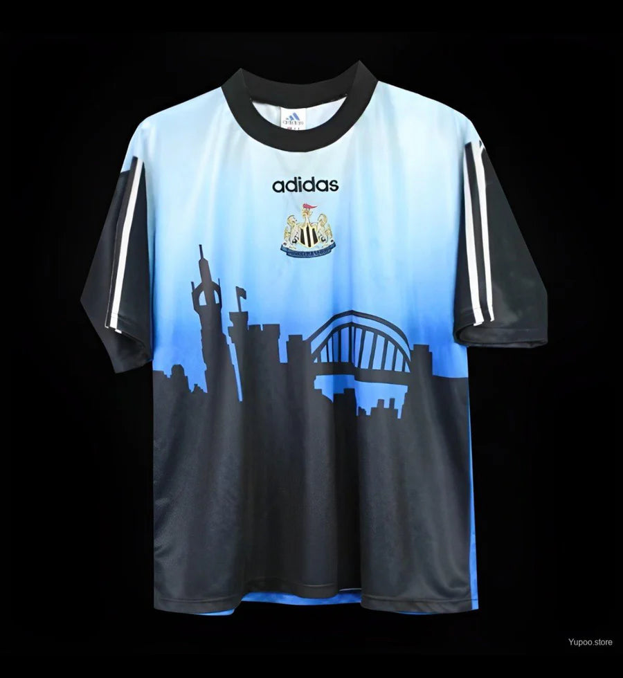 Newcastle Retro Football Shirt Special Version 1996/97