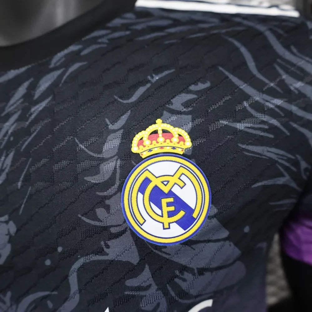 REAL MADRID MAILLOT CONCEPT Noir Violet 24/25