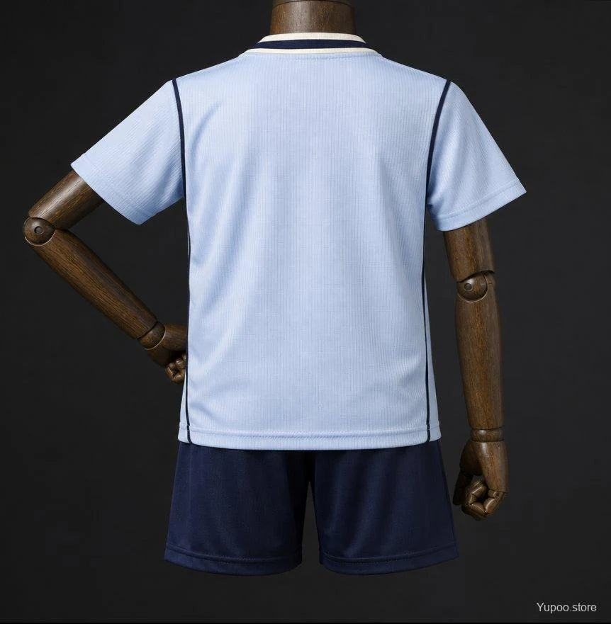 Kit ensemble football Uruguay domicile adulte/enfant 2026/27