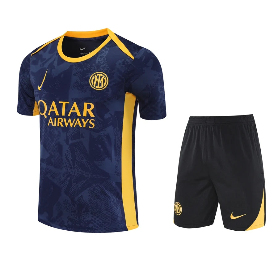Kit football Inter milan ensemble training 2025/26