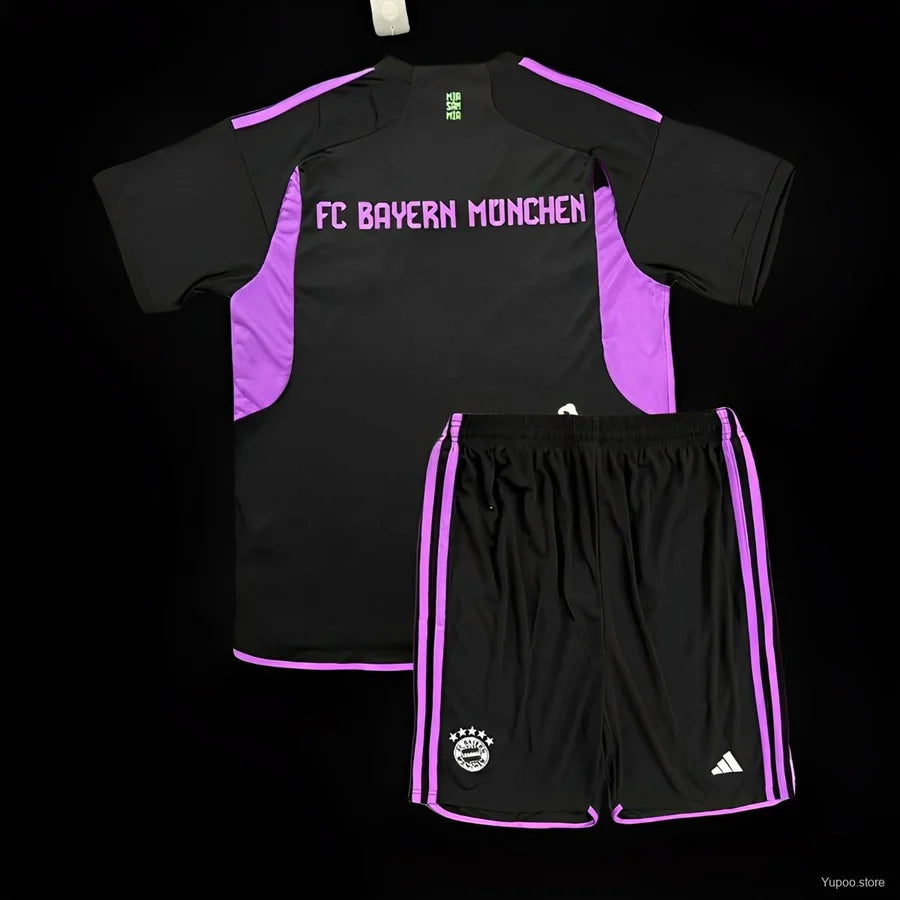 Kit Bayern Munich extérieur 2023/24