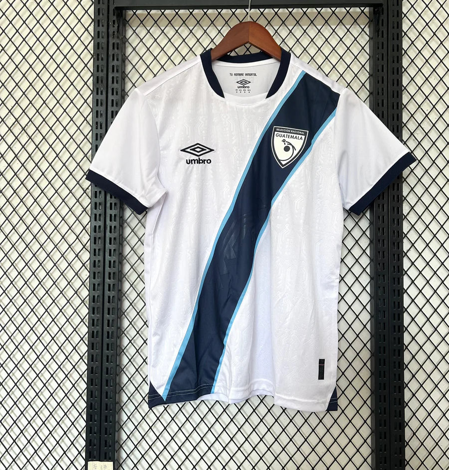 Guatemala home football shirt 2025/26