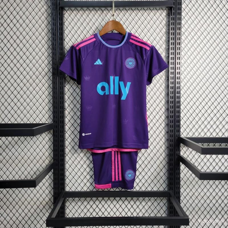 Kit Charlotte exterieur 2023/24
