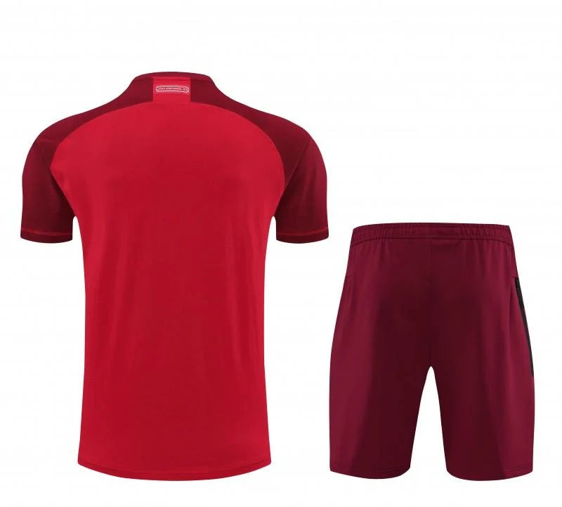 Kit ensemble football Liverpool training Rouge 2023/24