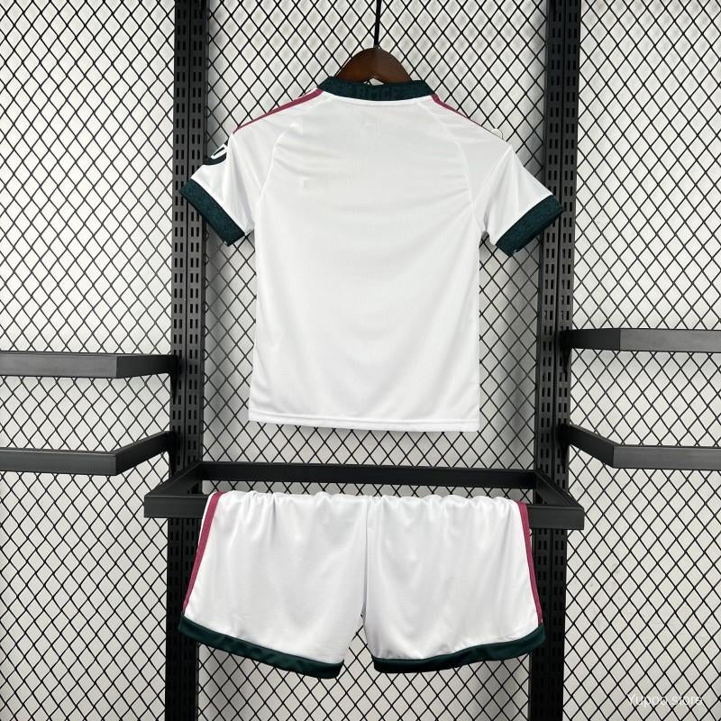 Kit ensemble football Real Madrid domicile 2026/27