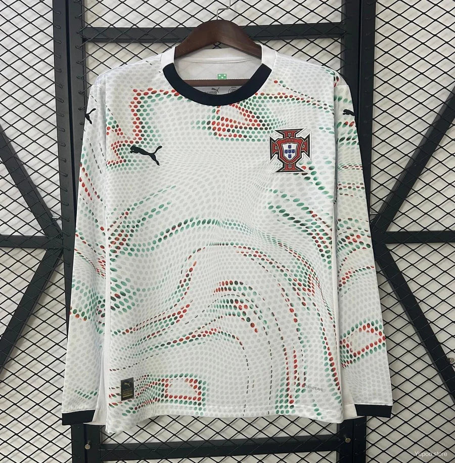 Portugal away long-sleeved football shirt 2025/26