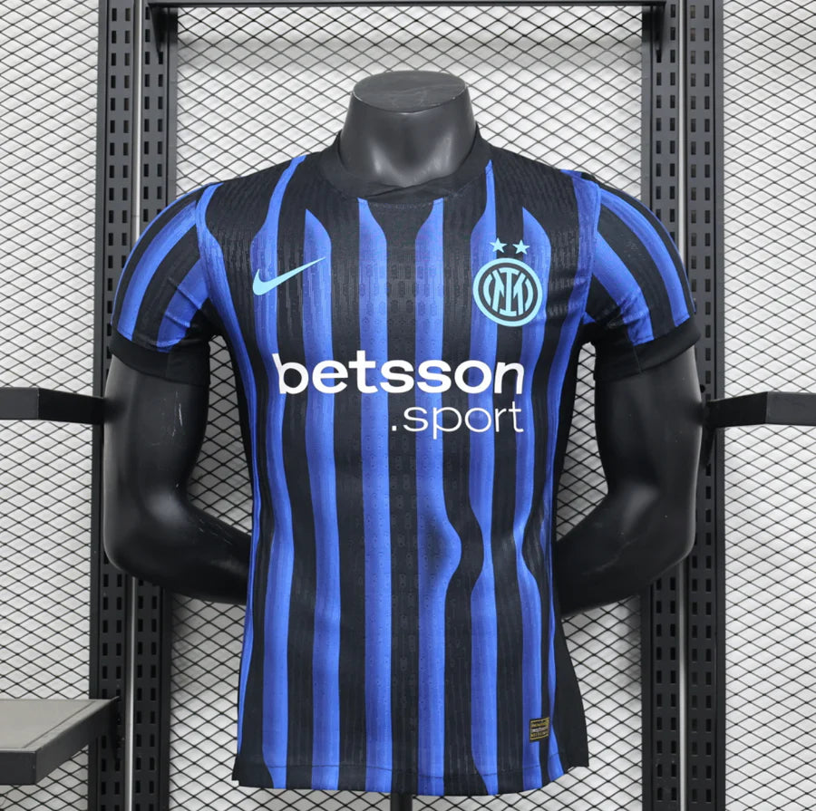 Inter Milan home football shirt l 2025/26