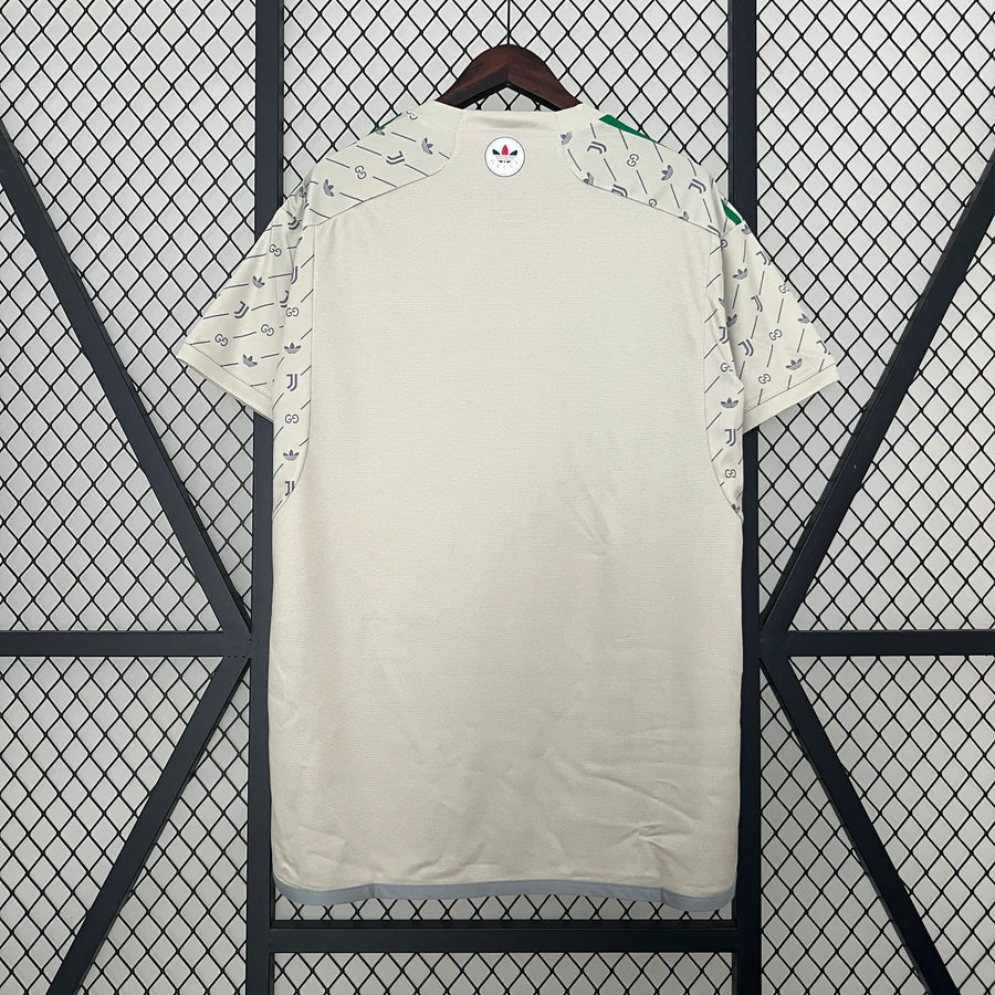 Maillot football Juventus Gucci Adidas 2024/25