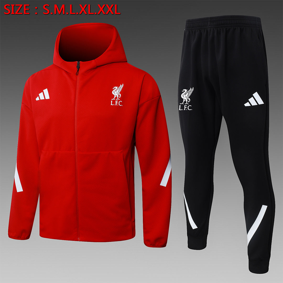 Ensemble Veste Liverpool 2025/26
