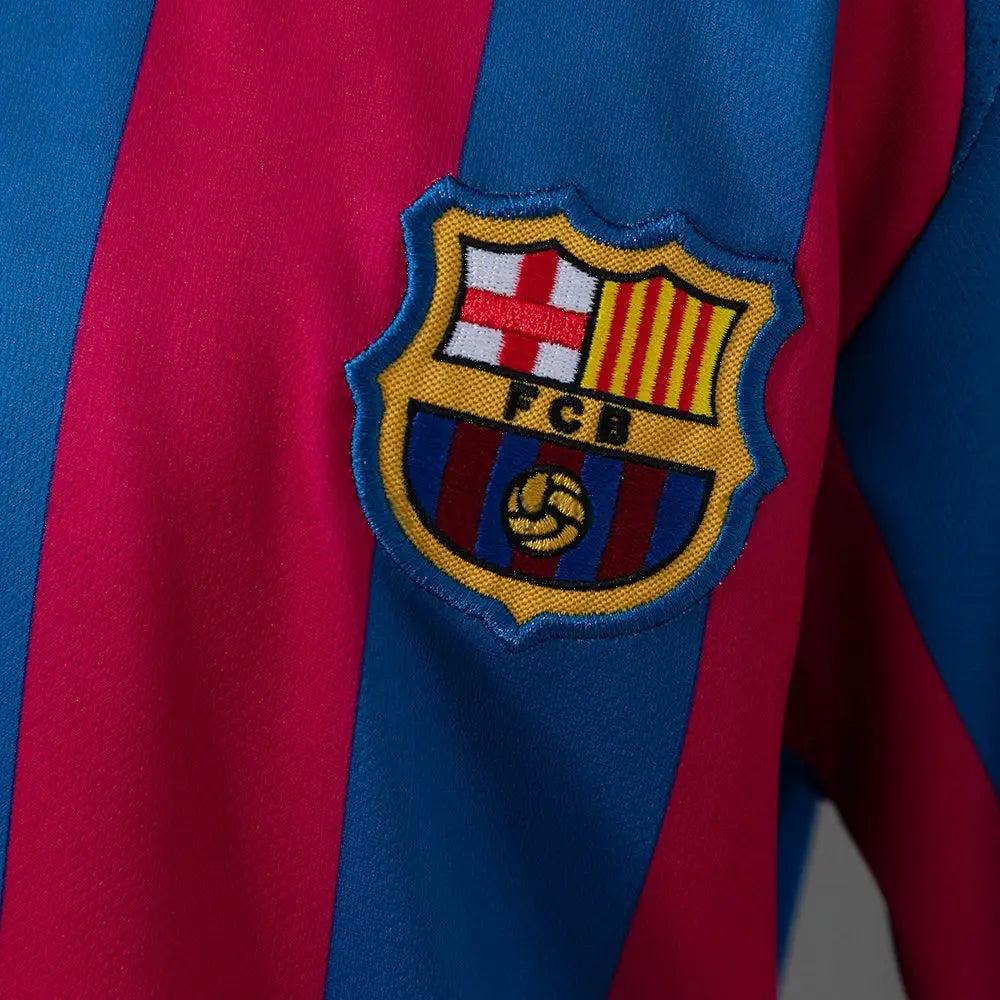 Kit Ensemble Football Barcelone Domicile Enfant Retro 2005/06