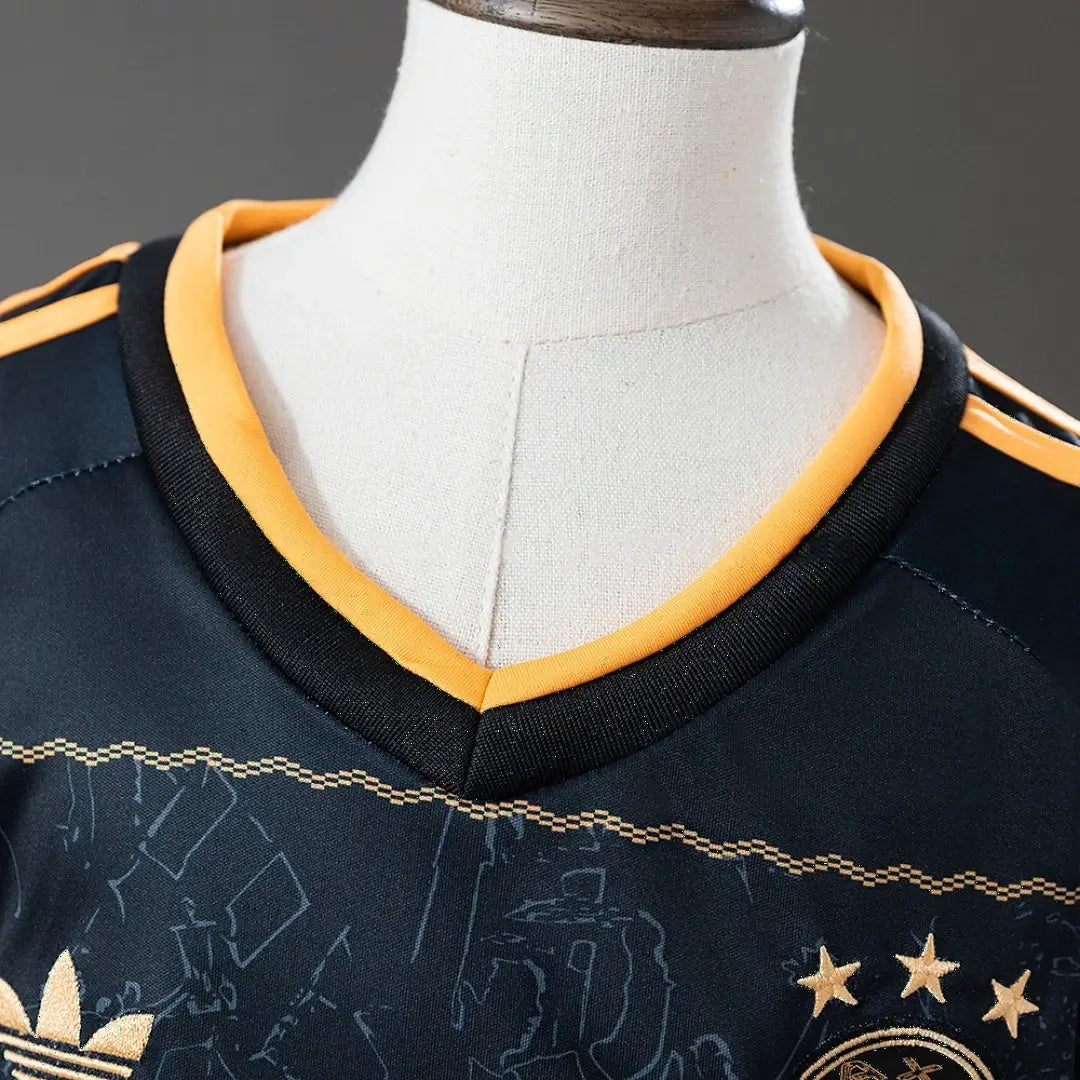 Kit Ensemble Football Extérieur Enfant 2026/27