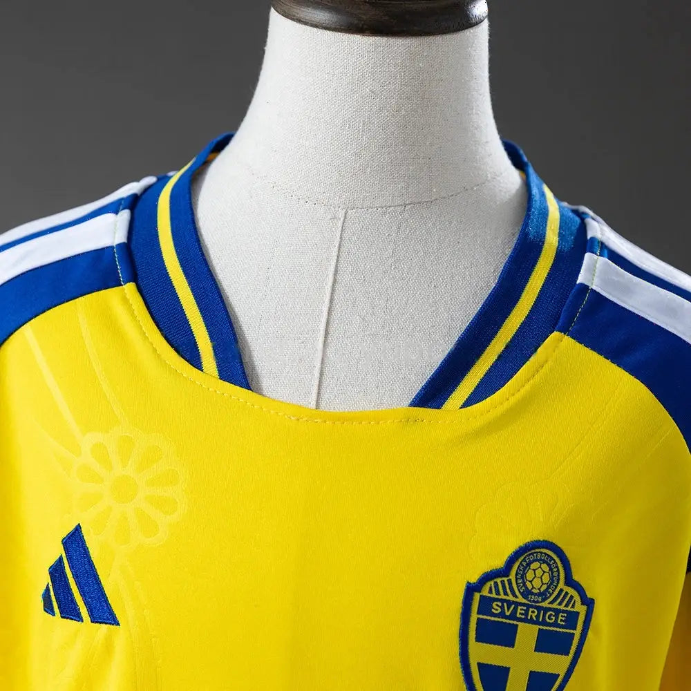 Kit Ensemble Football Suède Domicile Enfant 2026