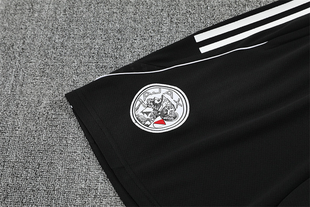 Kit Football Ajax Ensemble Training 2025/26 - Adulte / Enfant
