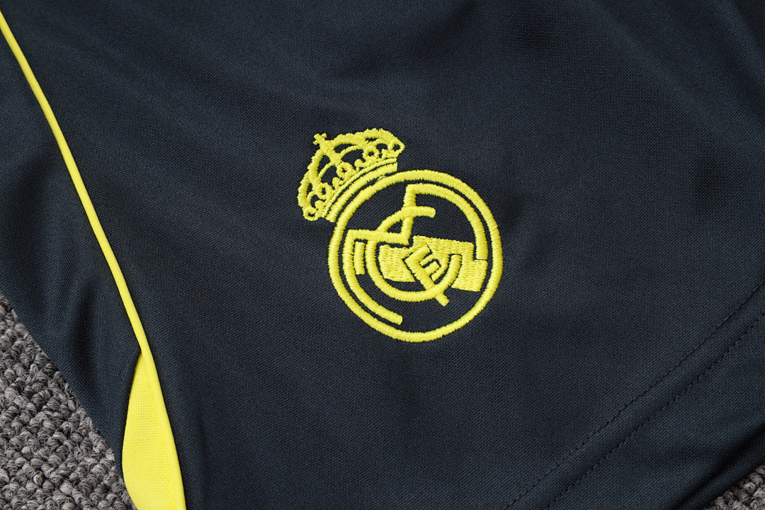 Kit Football Real Madrid Ensemble Training 2025/26