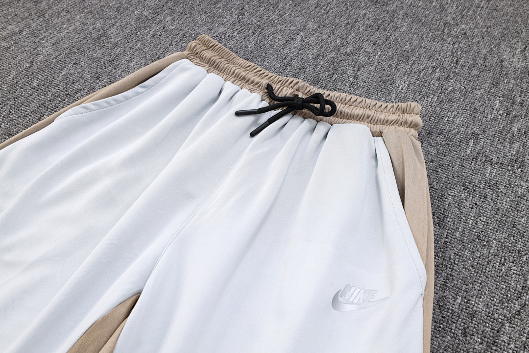 Veste à Capuche Zippée 2023/24