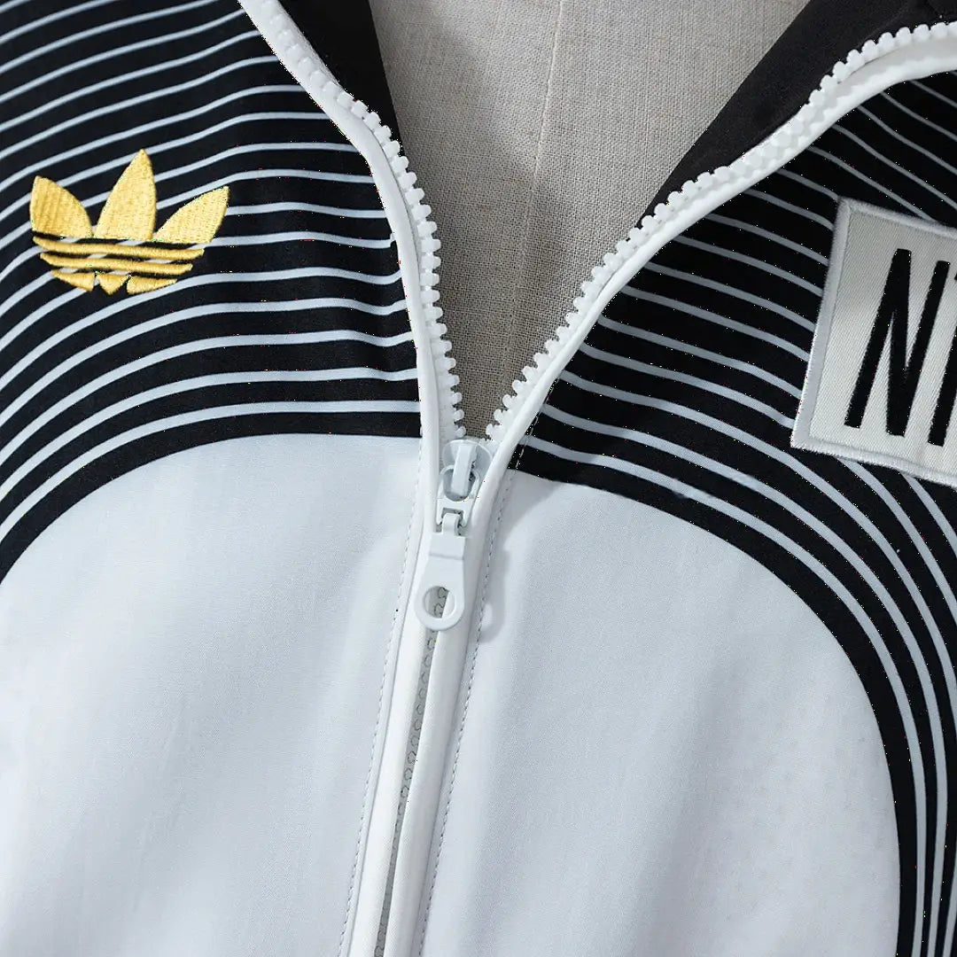 Veste coupe-vent jacket