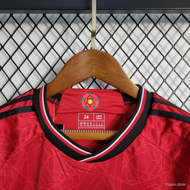 Kit ensemble football Manchester United domicile 2023/24