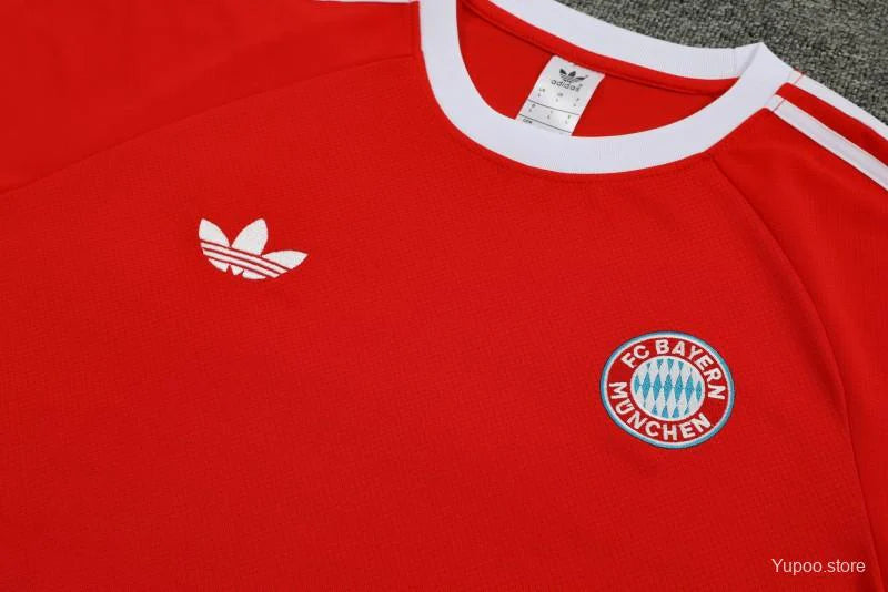 Kit ensemble football Bayern Munich training 2024/25