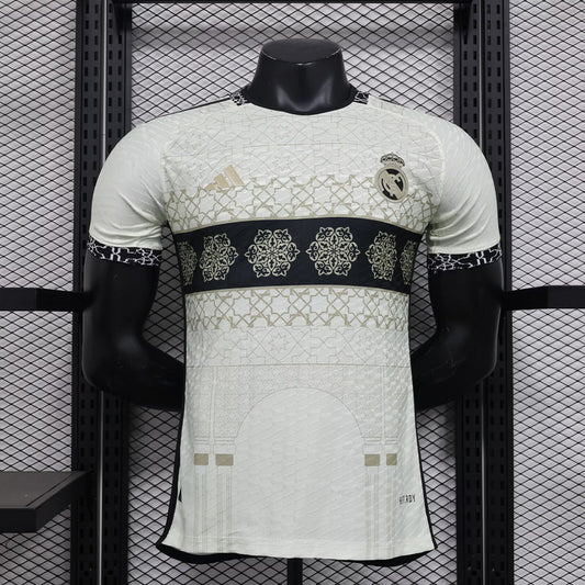 Real Madrid Maillot Edition Special Blanc 2024/2025
