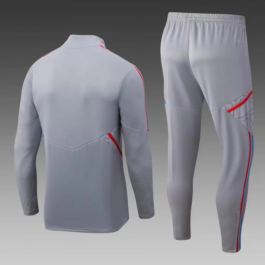 Survêtement OL Lyon gris 2022/23